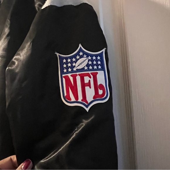 Starters Raiders Jacket - Picture 9 of 10